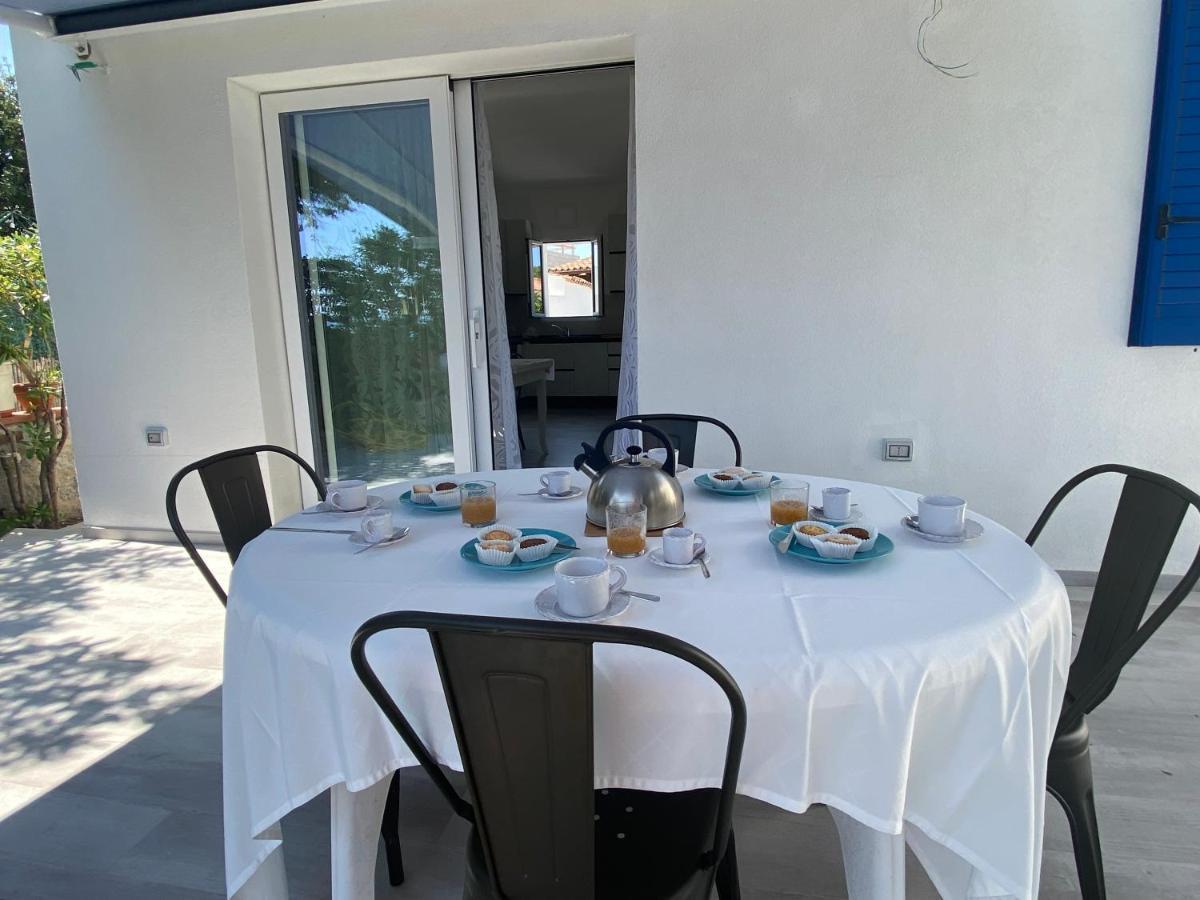 Villa La casa sull’acqua Olbia Esterno foto